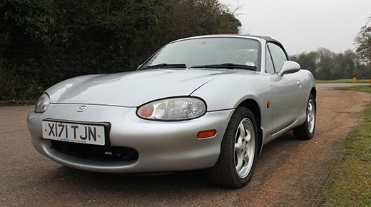 Mazda MX5 mk2 - (C) Motoring Research