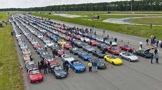 Mazda MX5 sets new world record