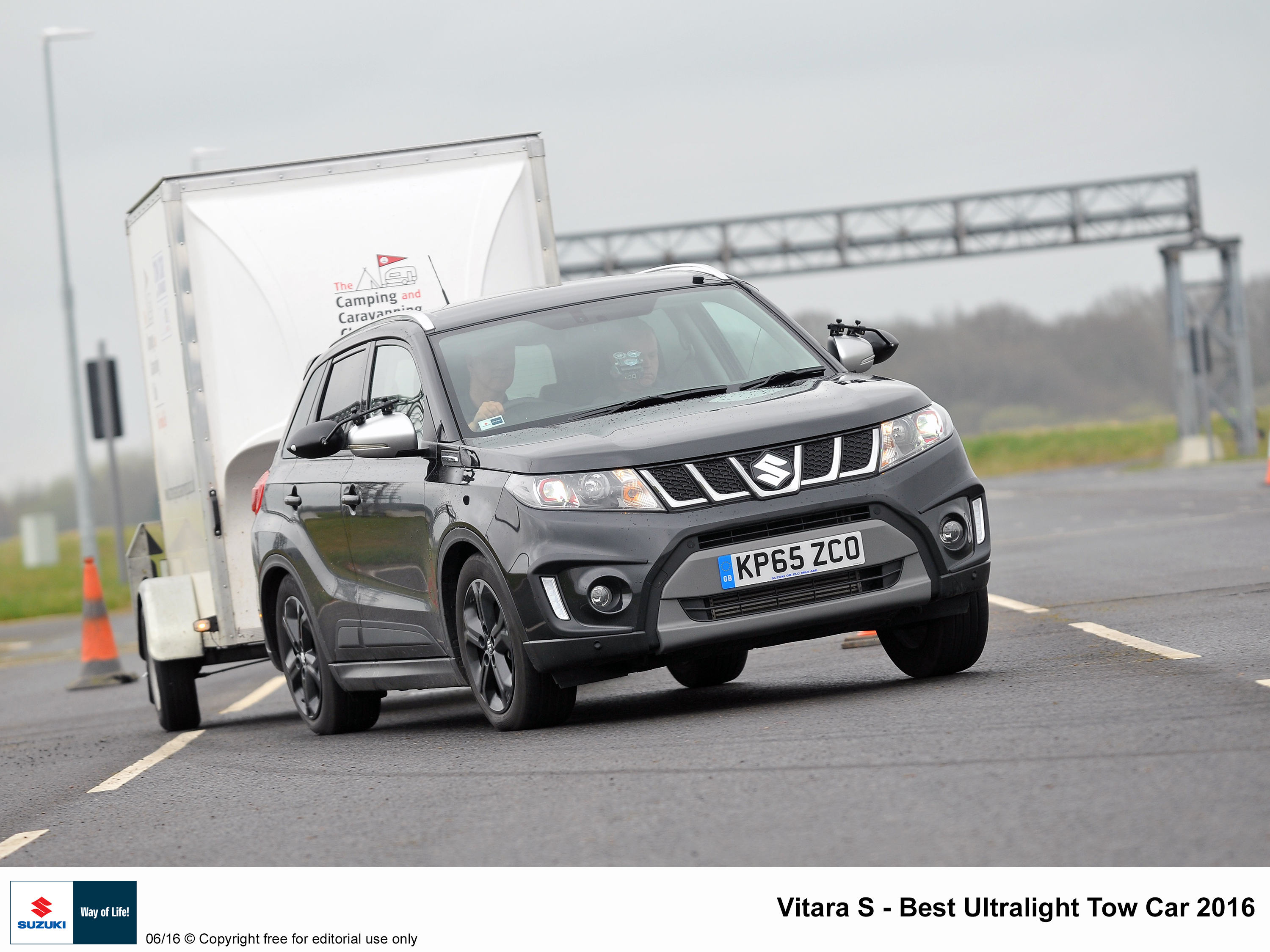 Suzuki Vitara Boosterjet wins best ultralight tow Car 2016. T W White & Sons